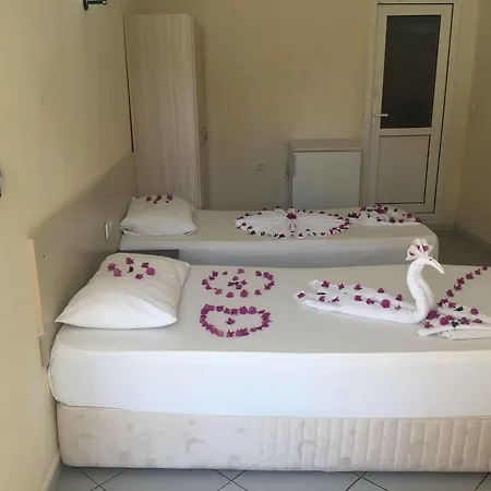 سِميث أبارت 3*